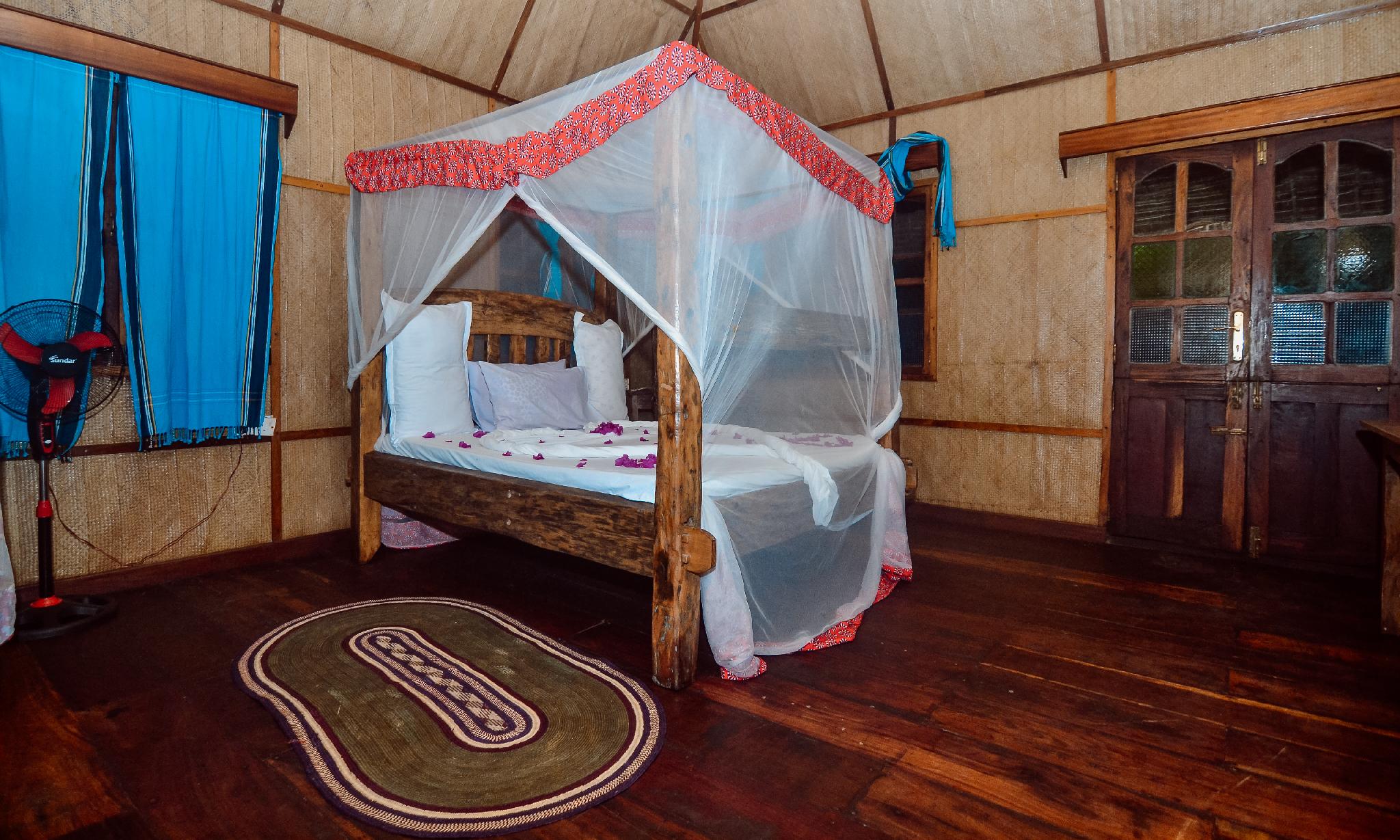Beach, Bungalow