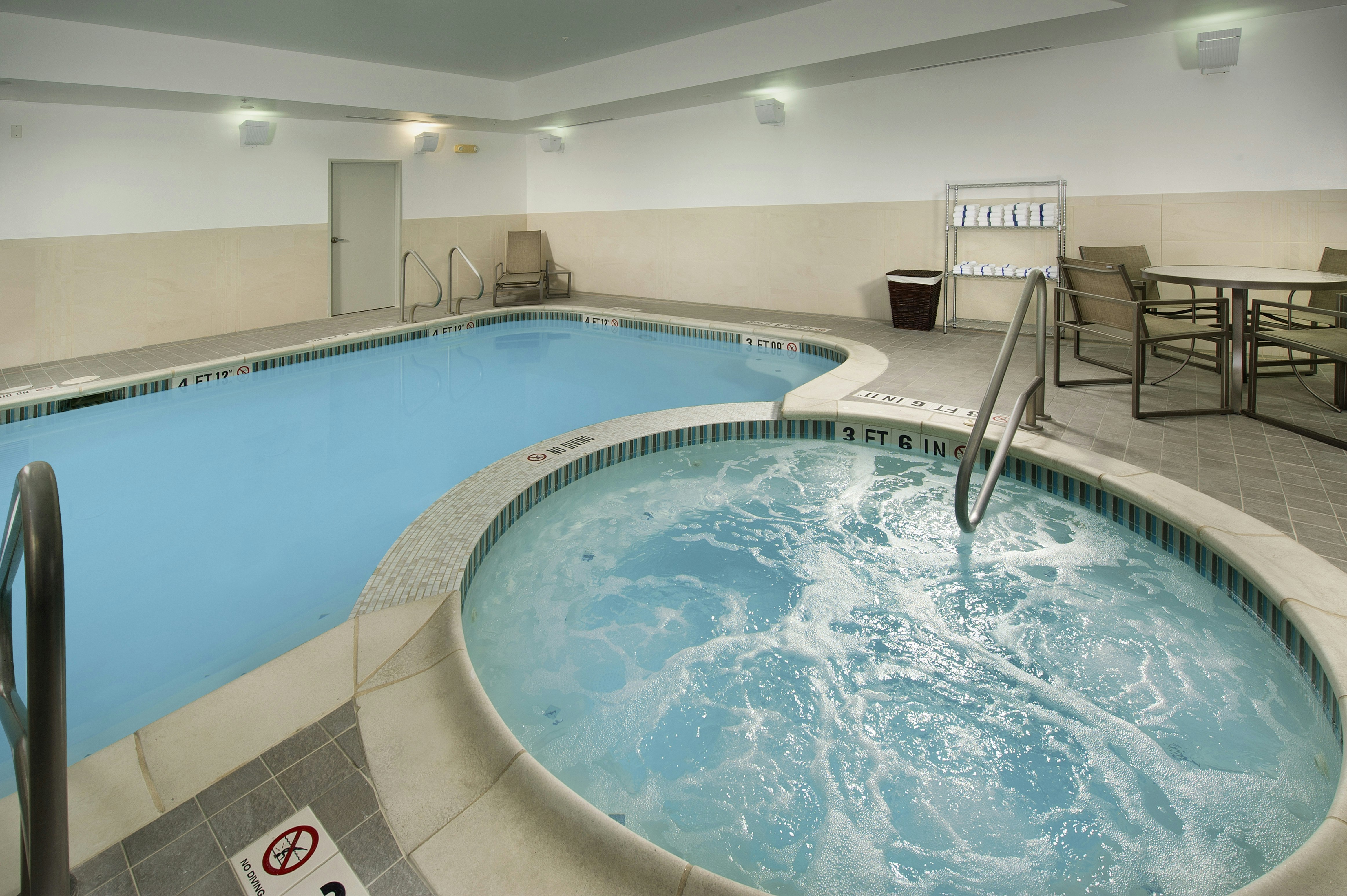 Hampton Inn And Suites San Antonio Northwest Medical Center 24/43