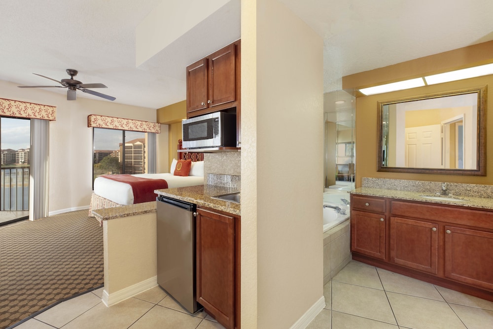 Westgate Lakes Resort and Spa 7/54
