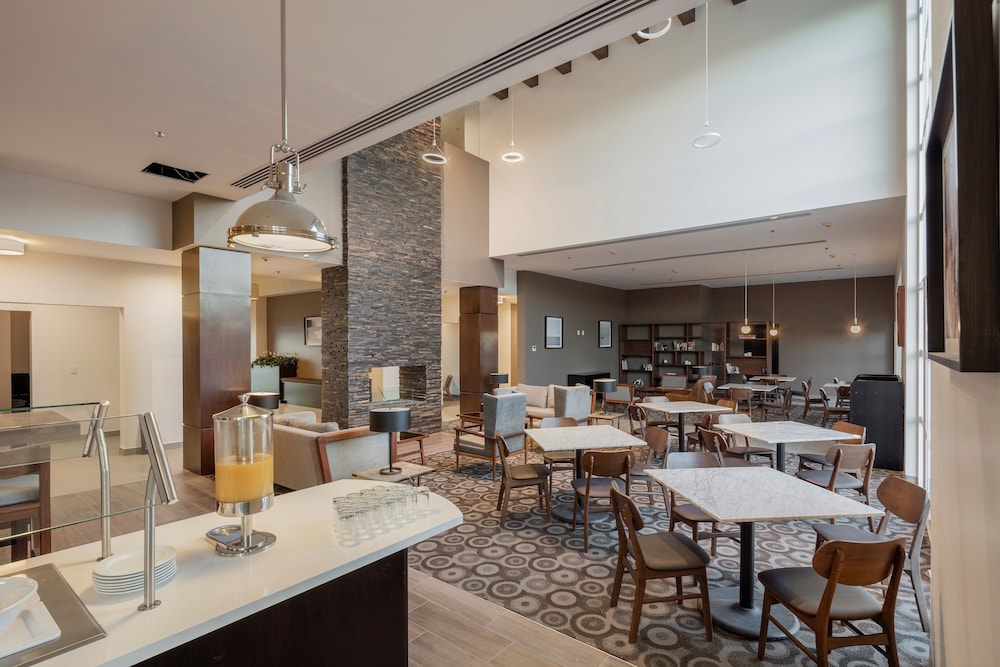 Staybridge Suites Saltillo 48/68