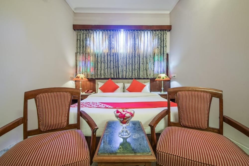 HOTEL RAJ PALACE 23/50