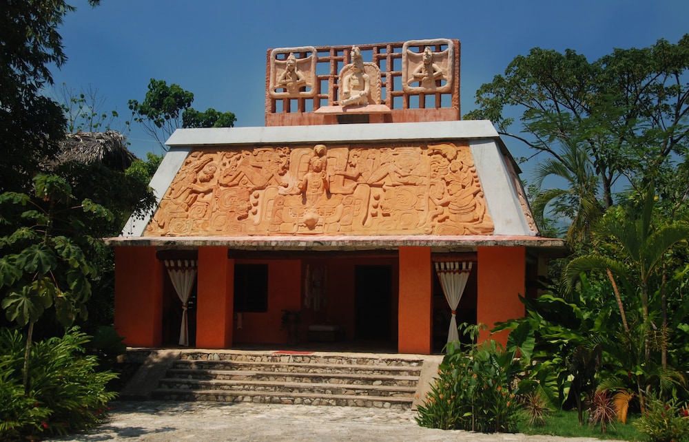 Boutique Hotel Quinta Chanabnal 2/43