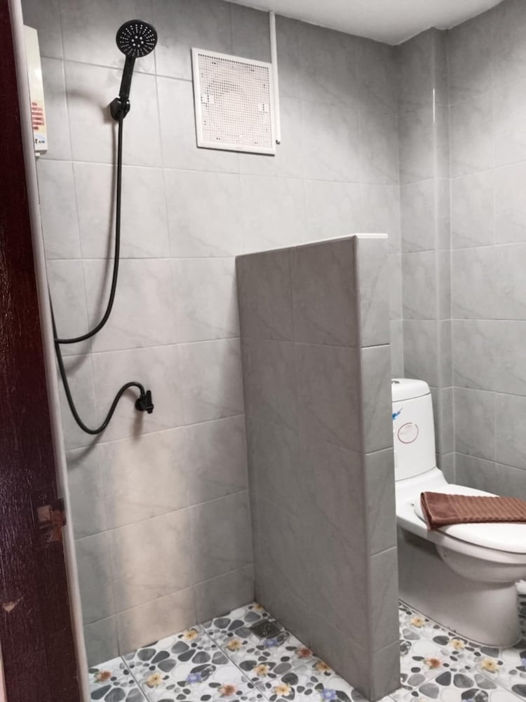 Phratamnak Inn - Hostel 77/77