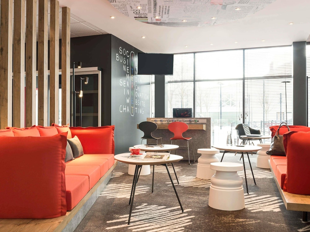 Ibis Bordeaux Centre Bastide 49/72