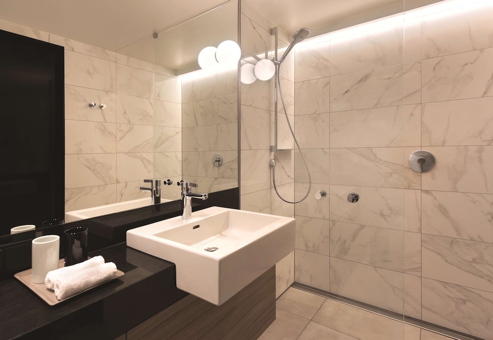 استوديو بريميير بسرير كينج مع أريكة، Adina Apartment Hotel Hamburg Speicherstadt 4/4