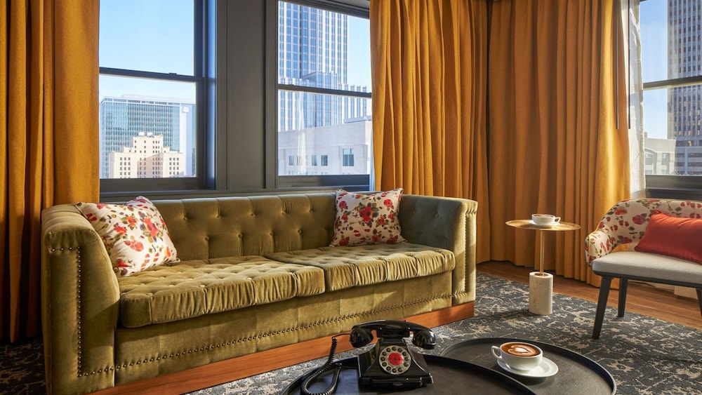 Hotel Indigo Omaha Downtown 48/83