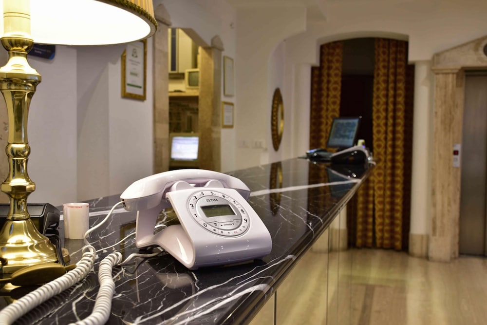 Hotel Canova 36/49