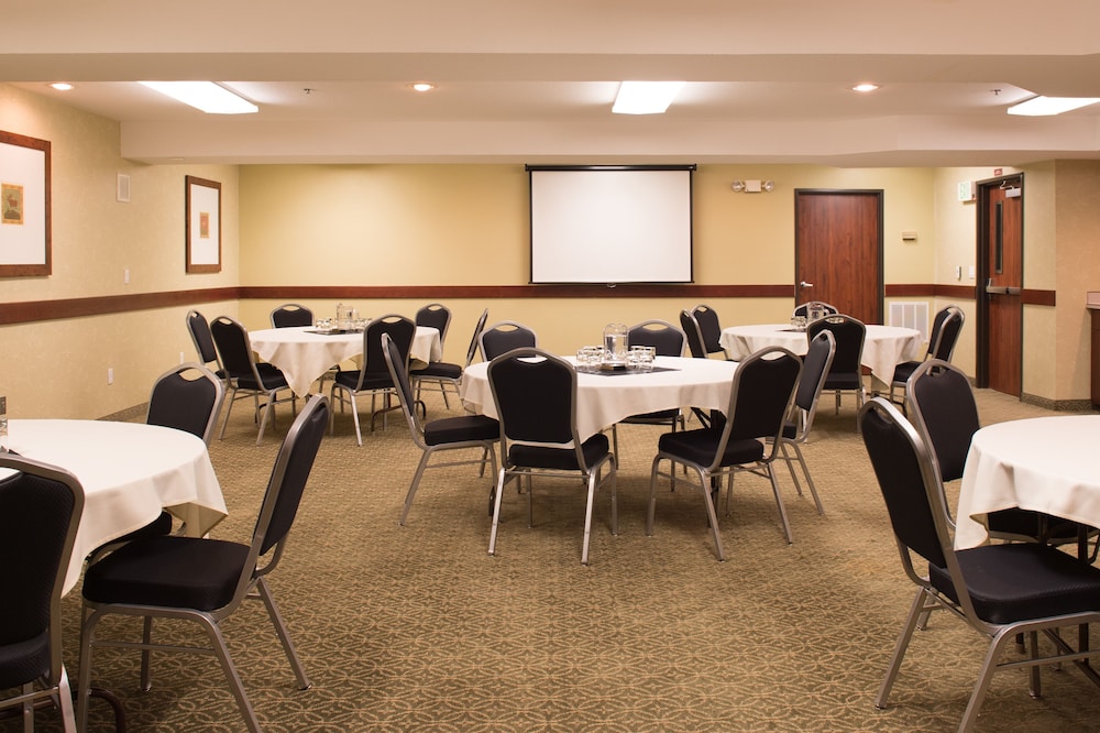 Best Western Lake Oswego/Portland Hotel & Suites 34/38