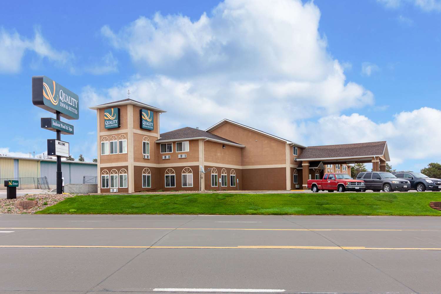 Quality Inn & Suites McCook 17/18