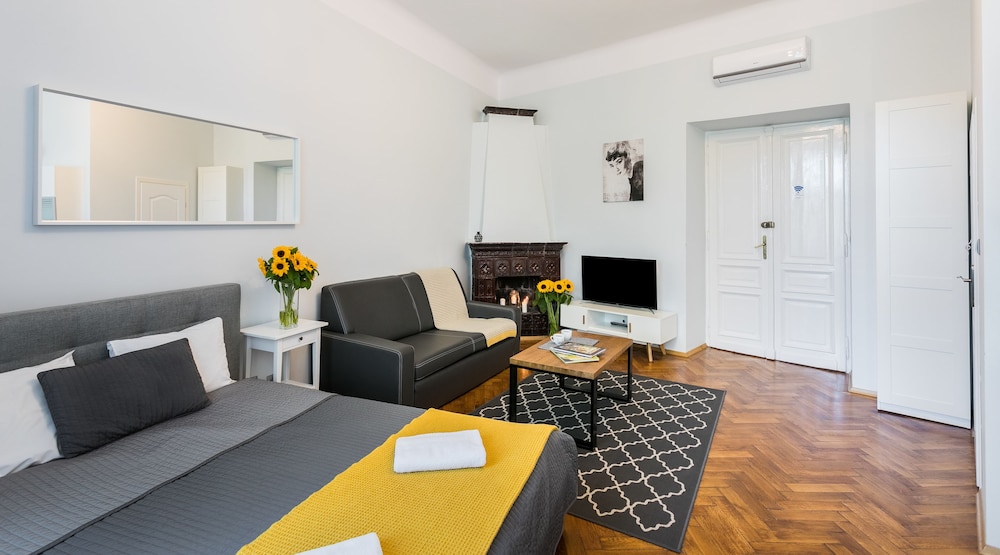 Old Town Residence Bis 22/50
