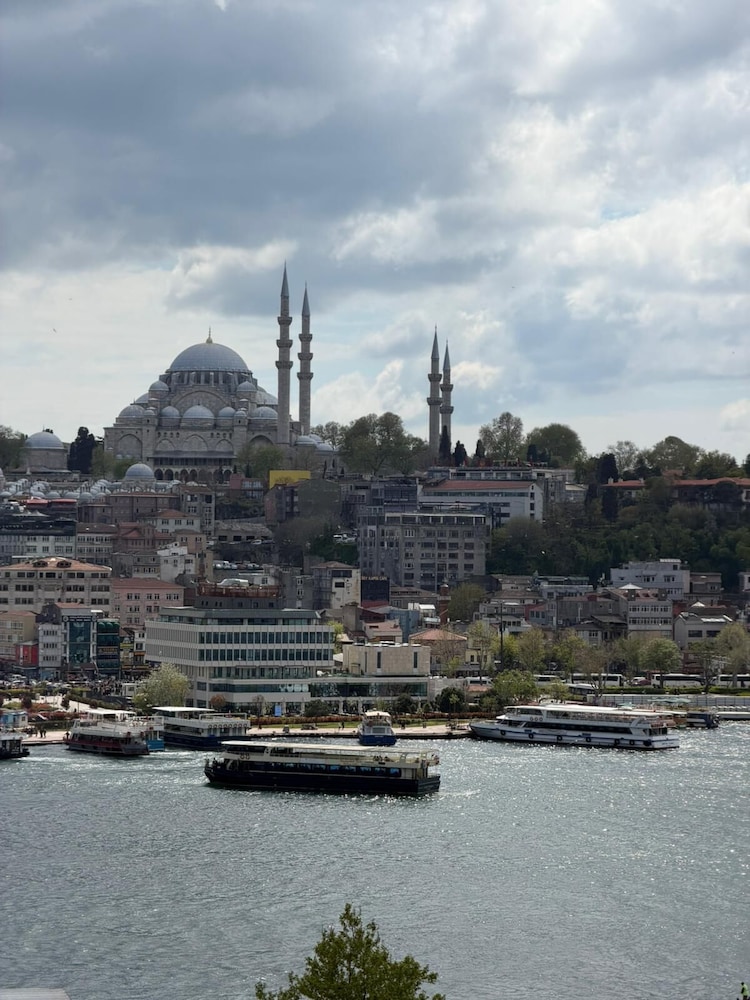 Art Suites Karakoy 39/44