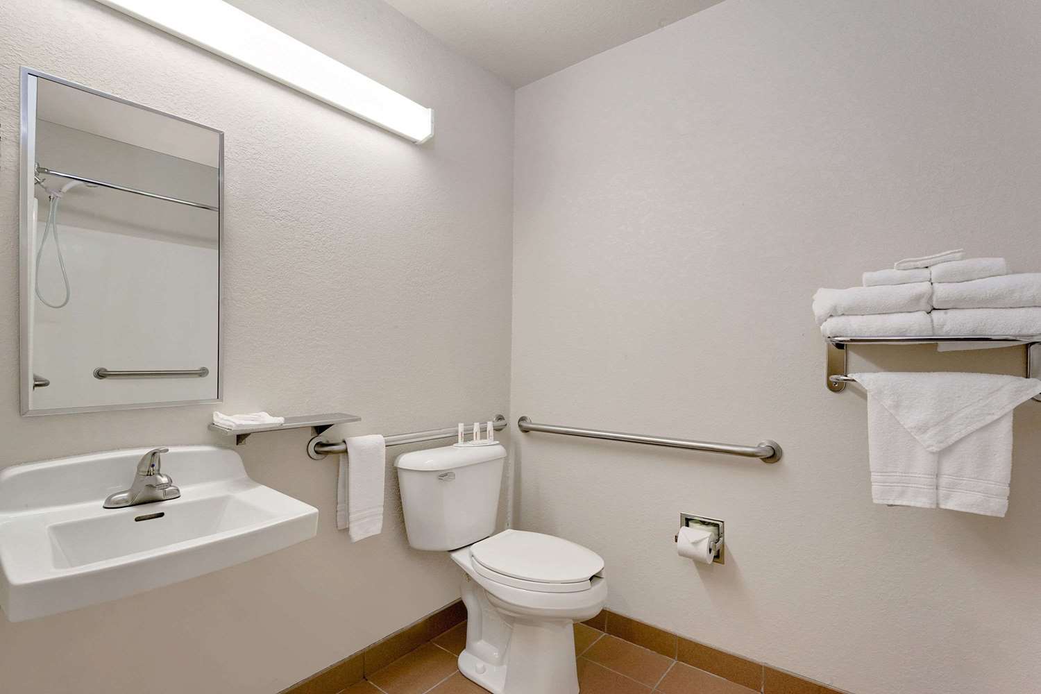 Microtel Inn & Suites by Wyndham Wellsville 34/34