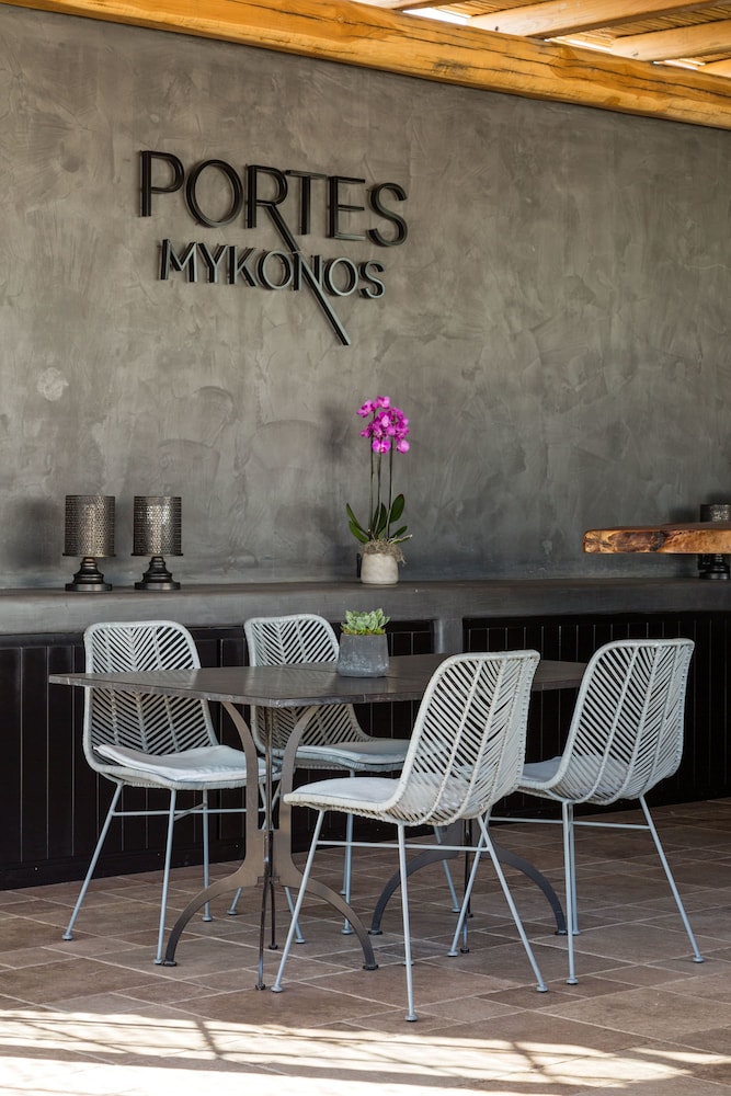 Portes Mykonos Suites And Villas 53/77