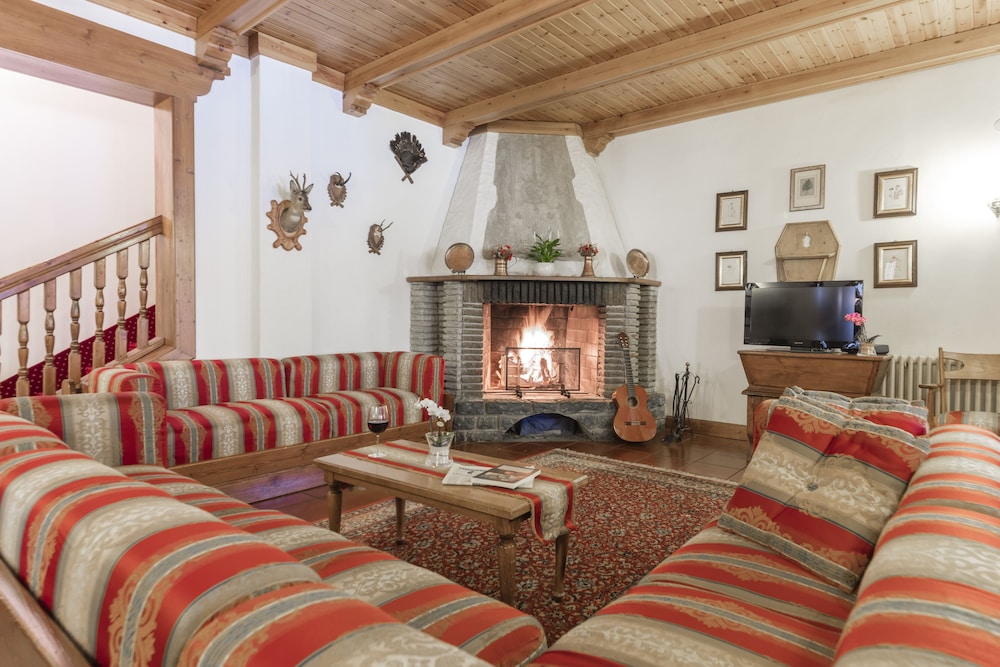 HOTEL SORAPISS 36/65