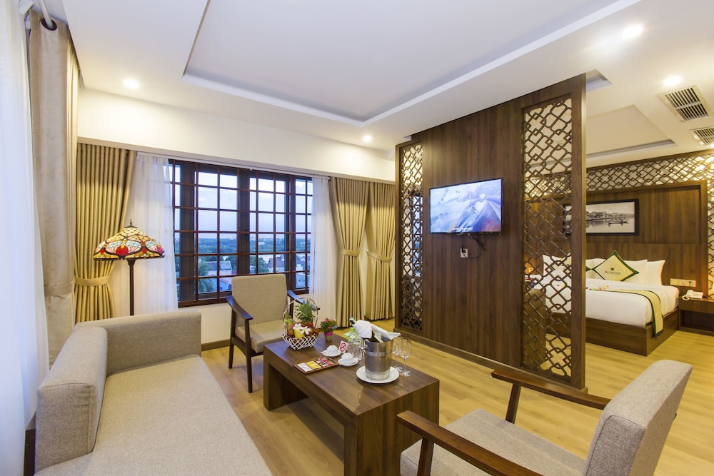 Ally Beach Boutique Hotel Hoian 30/50