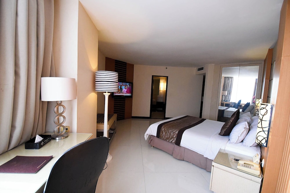 Kedaton Hotel 37/66