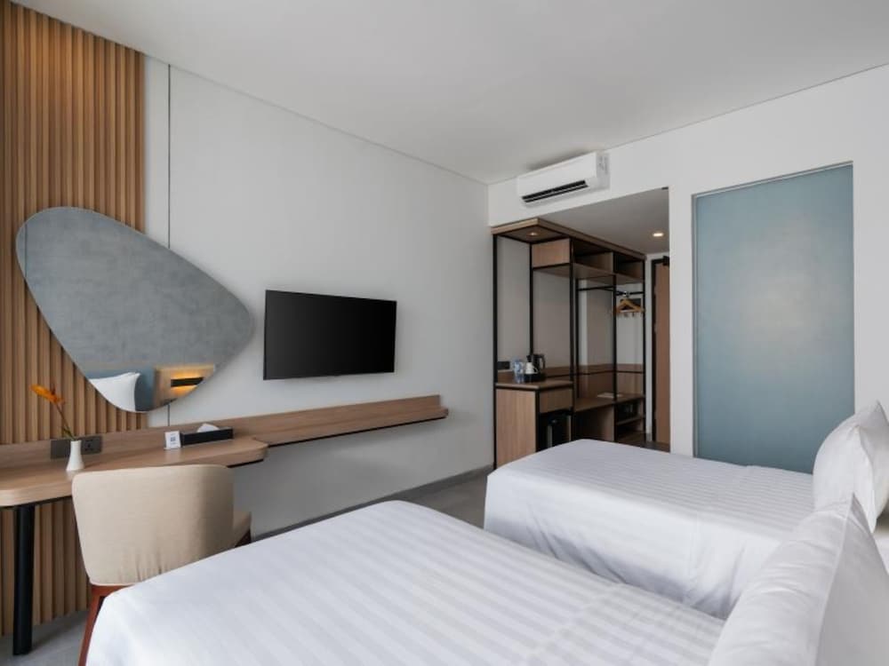 Laska Hotel and Resort Ciletuh 4/40
