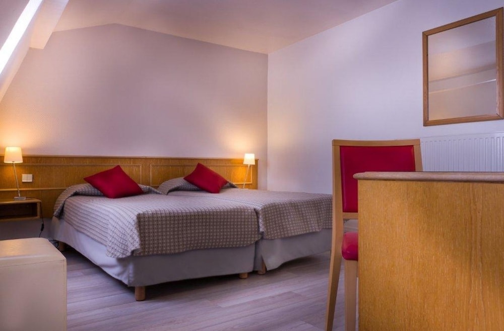 Hotel Le Compostelle 7/43