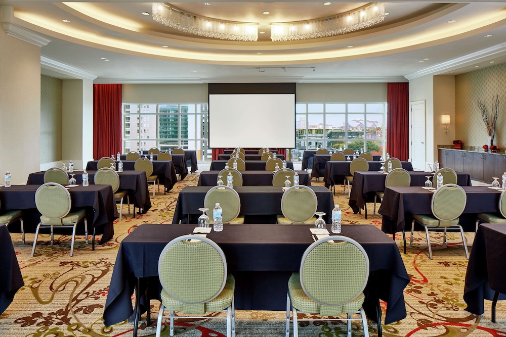Homewood Suites By Hilton Atlanta Midtown Ga 31/36