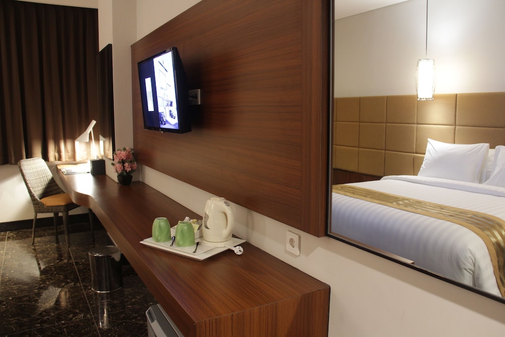 Atrium Premiere Hotel Cilacap 12/51