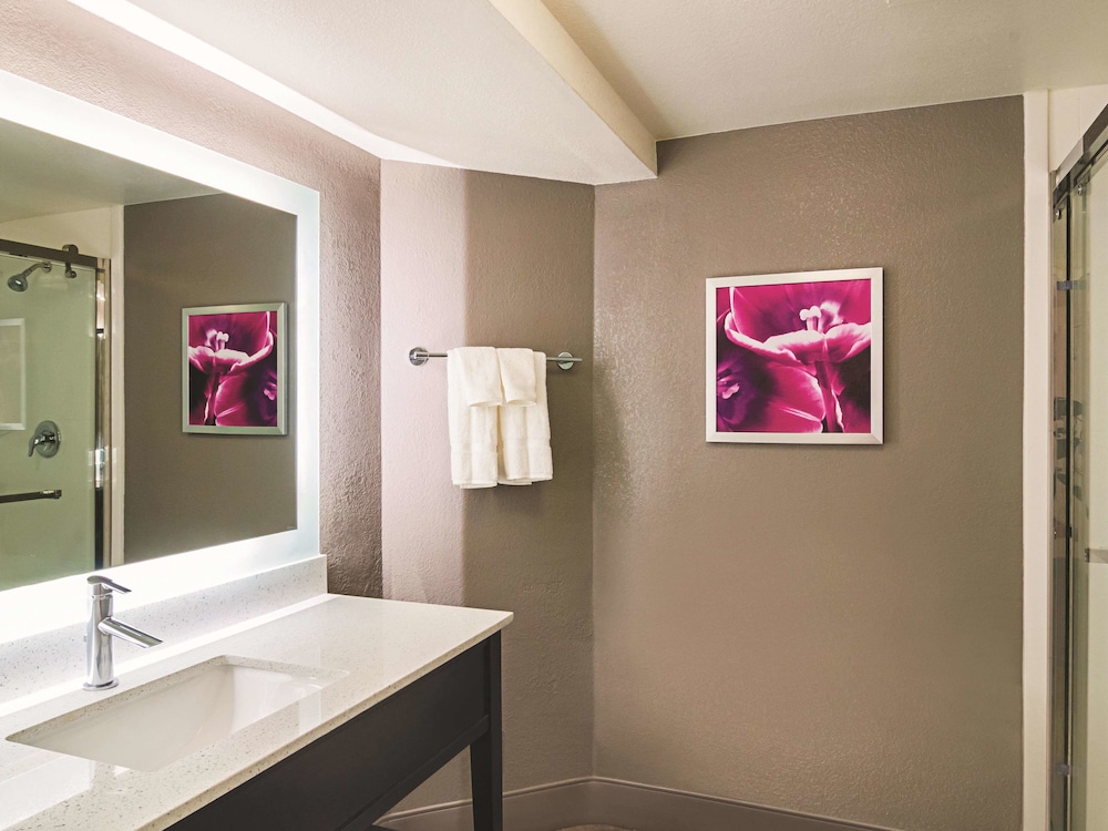 La Quinta Inn & Suites by Wyndham Denver Tech Center 20/52