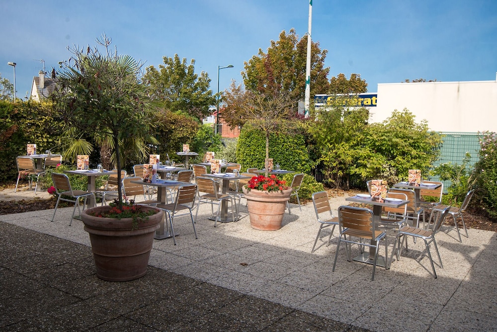 Hotel Campanile Reims Ouest Tinqueux 37/49