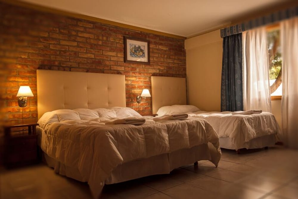 DELUXE, DOUBLE BED, PRIVATE BATHROOM
