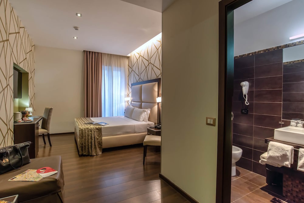 Catone District Hotel 44/60