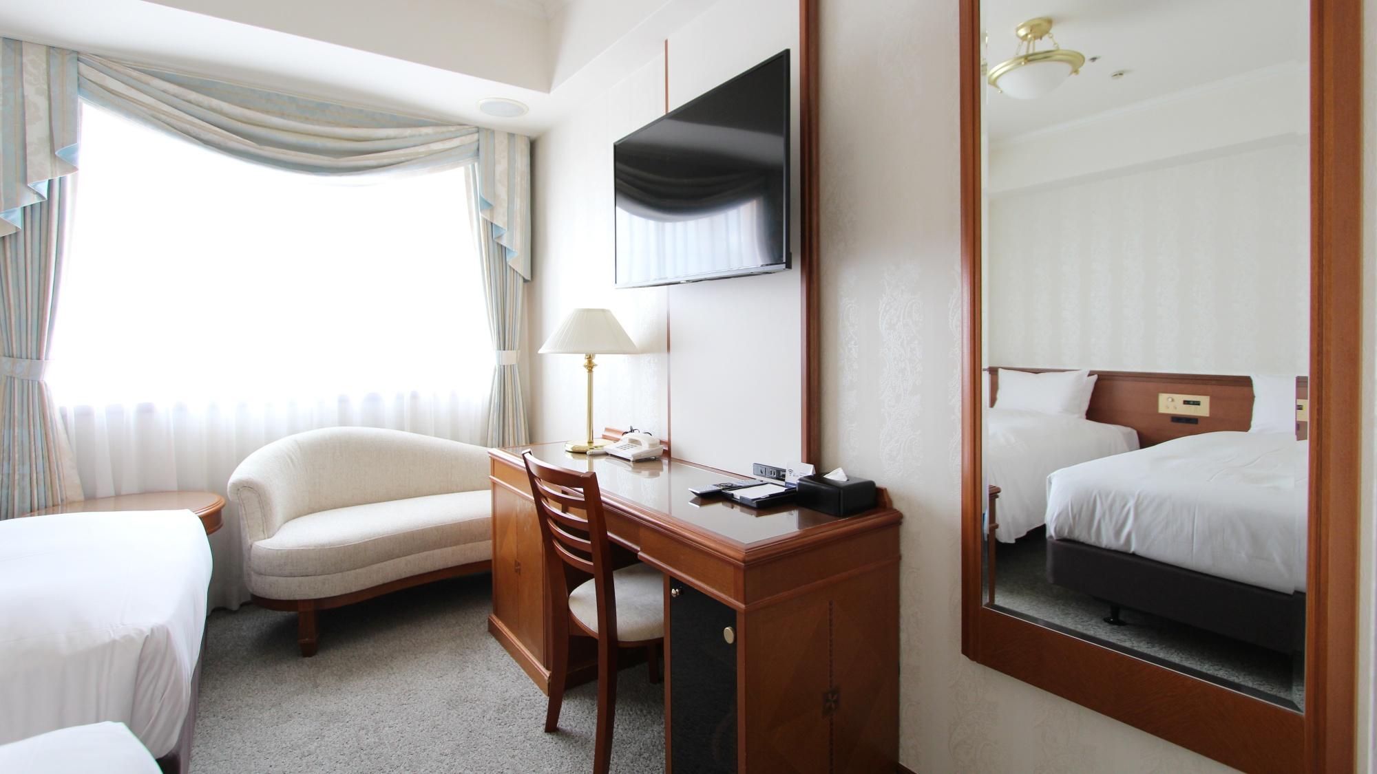 Select, Standard, Twin Beds, with View