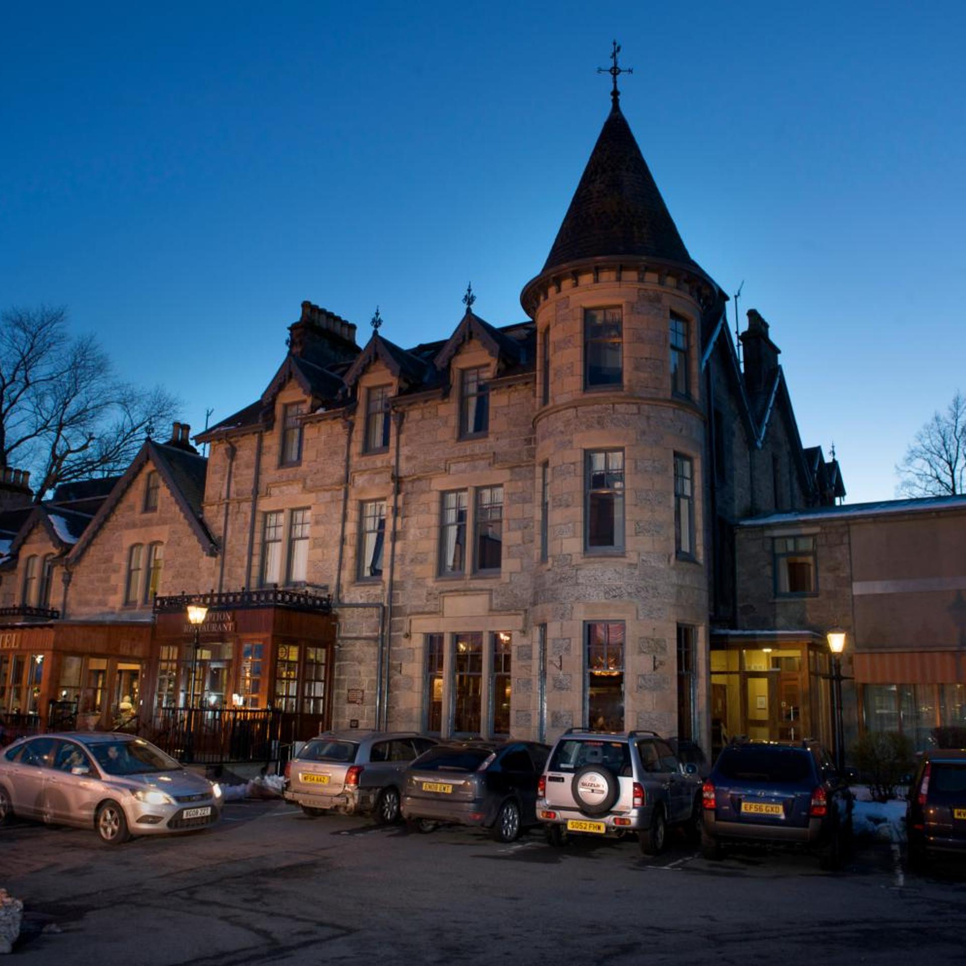 Cairngorm Hotel 49/55