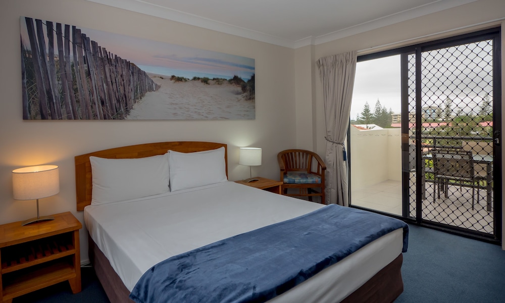 Island Beach Resort 10/73