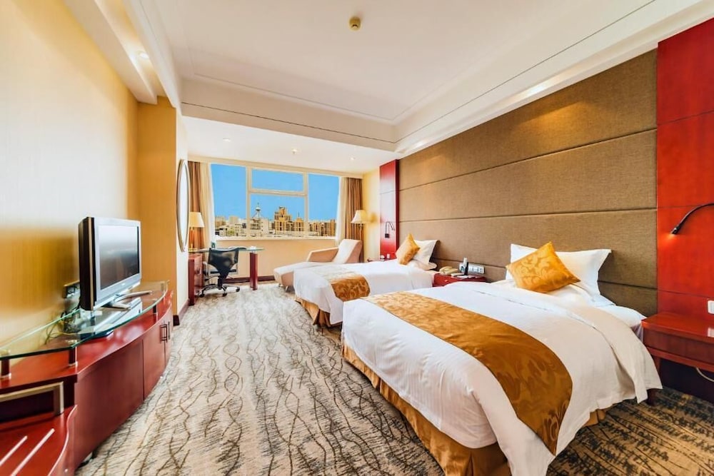 JUNYU GRAND HOTEL 11/33