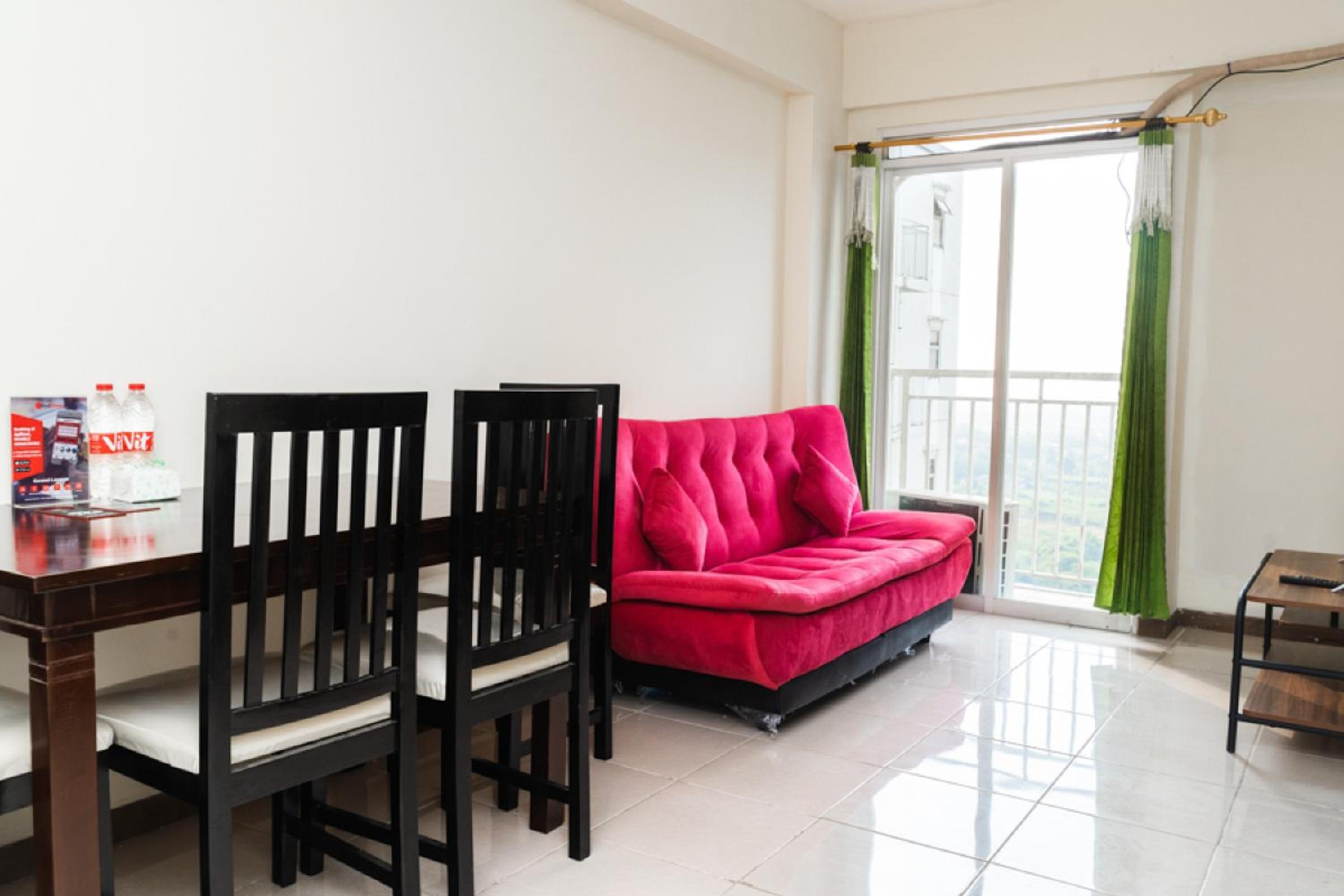 RedDoorz Apartment @ Bogor Valley 29/34