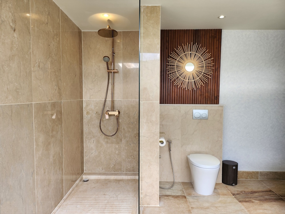 Kandora Luxury Villas 56/60
