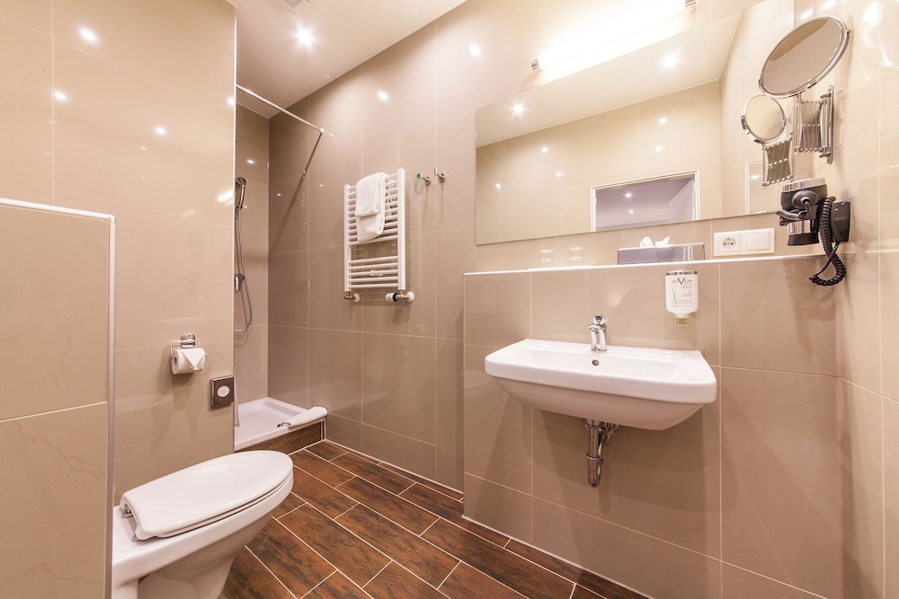 Novum Hotel Excelsior 56/56