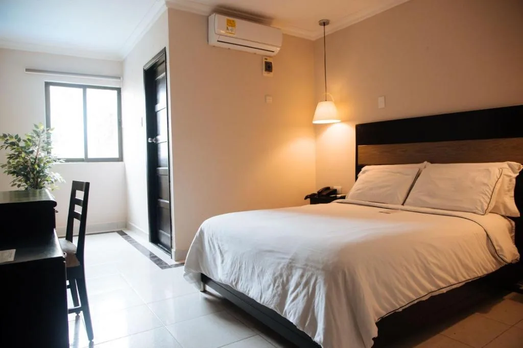 Hotel Genova Centro 12/44