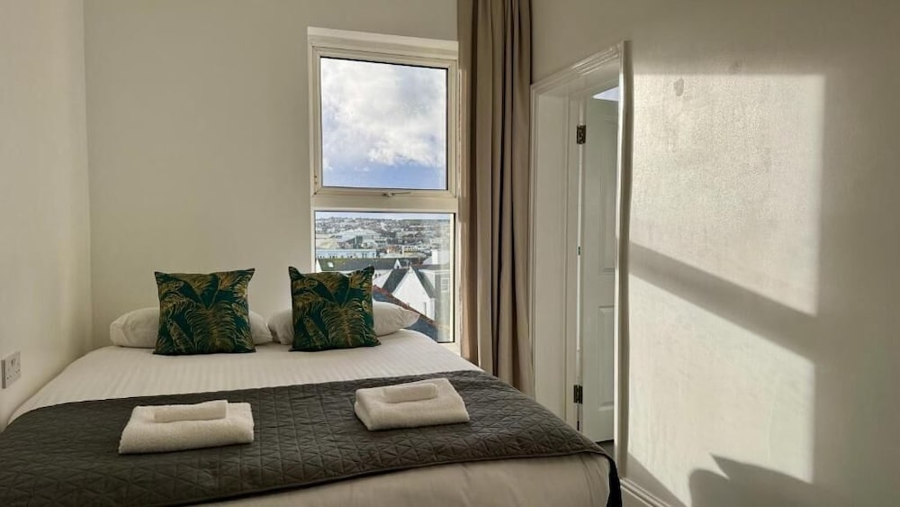 ECONOMY, DOUBLE BED