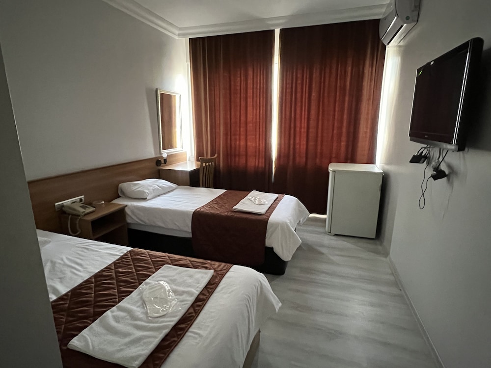 Hotel Altinnal 7/49