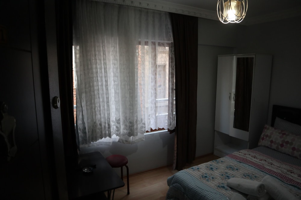 Taksim Pera Suites 3/50