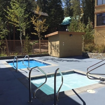 Mammoth Mountain Reservations Condo Collection 13/36