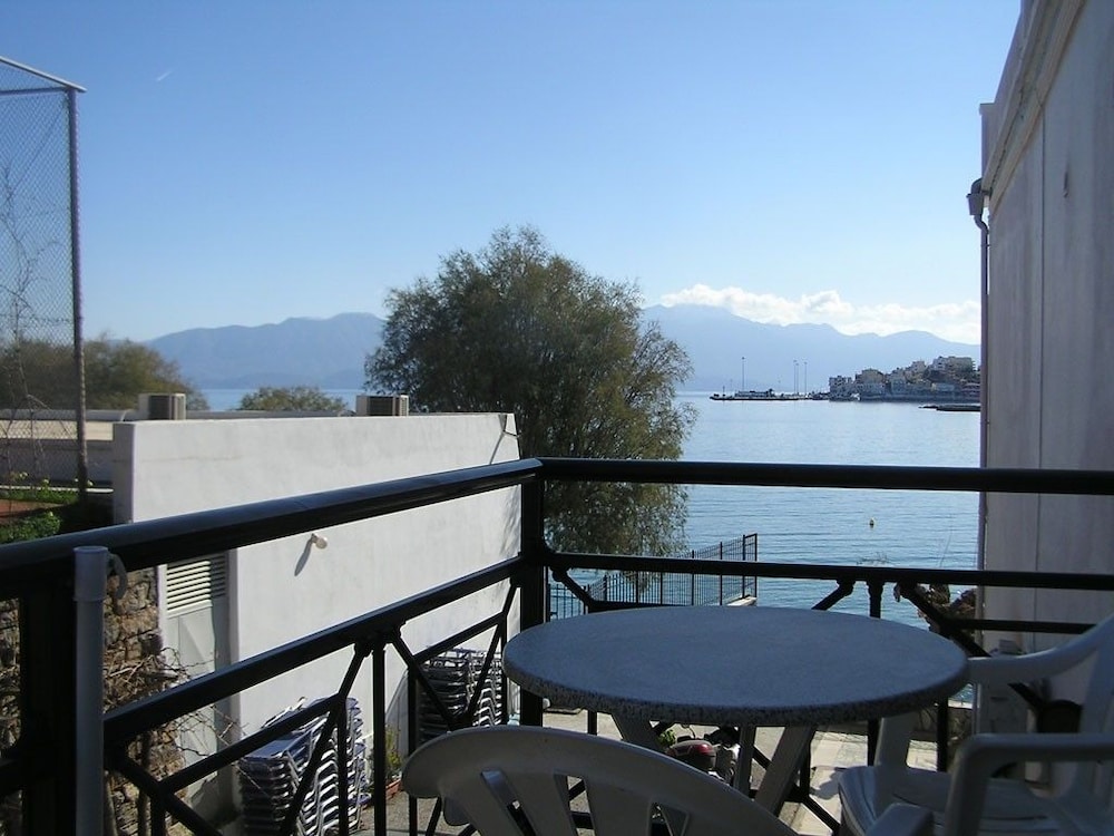 Hotel Polydoros 38/44