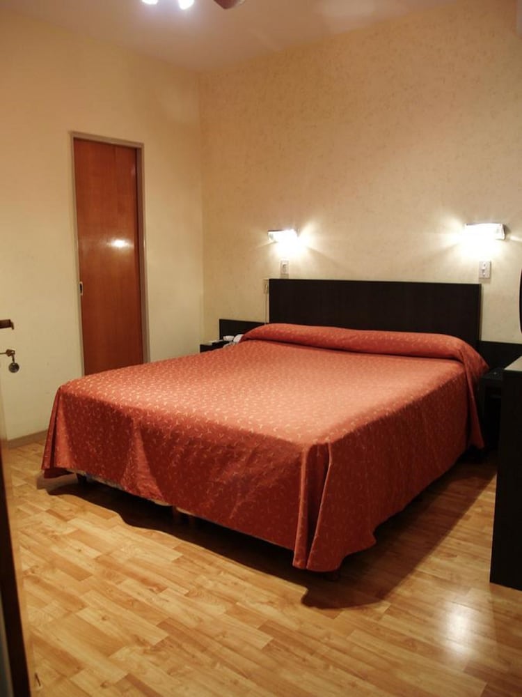 Hotel El Cabildo 23/52