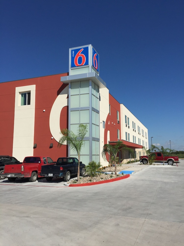 Motel6 Weslaco, TX in WESLACO - TX