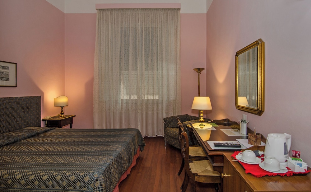 Hotel Rex 16/50