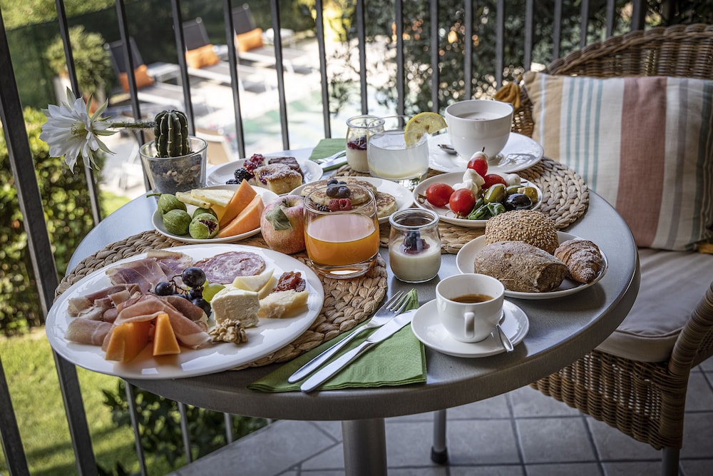 Hotel Meridiana 65/76