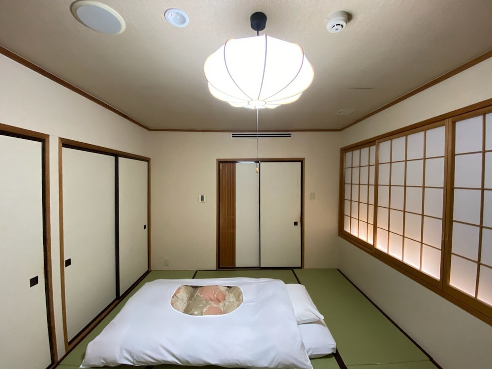 Koriyama View Hotel 32/64