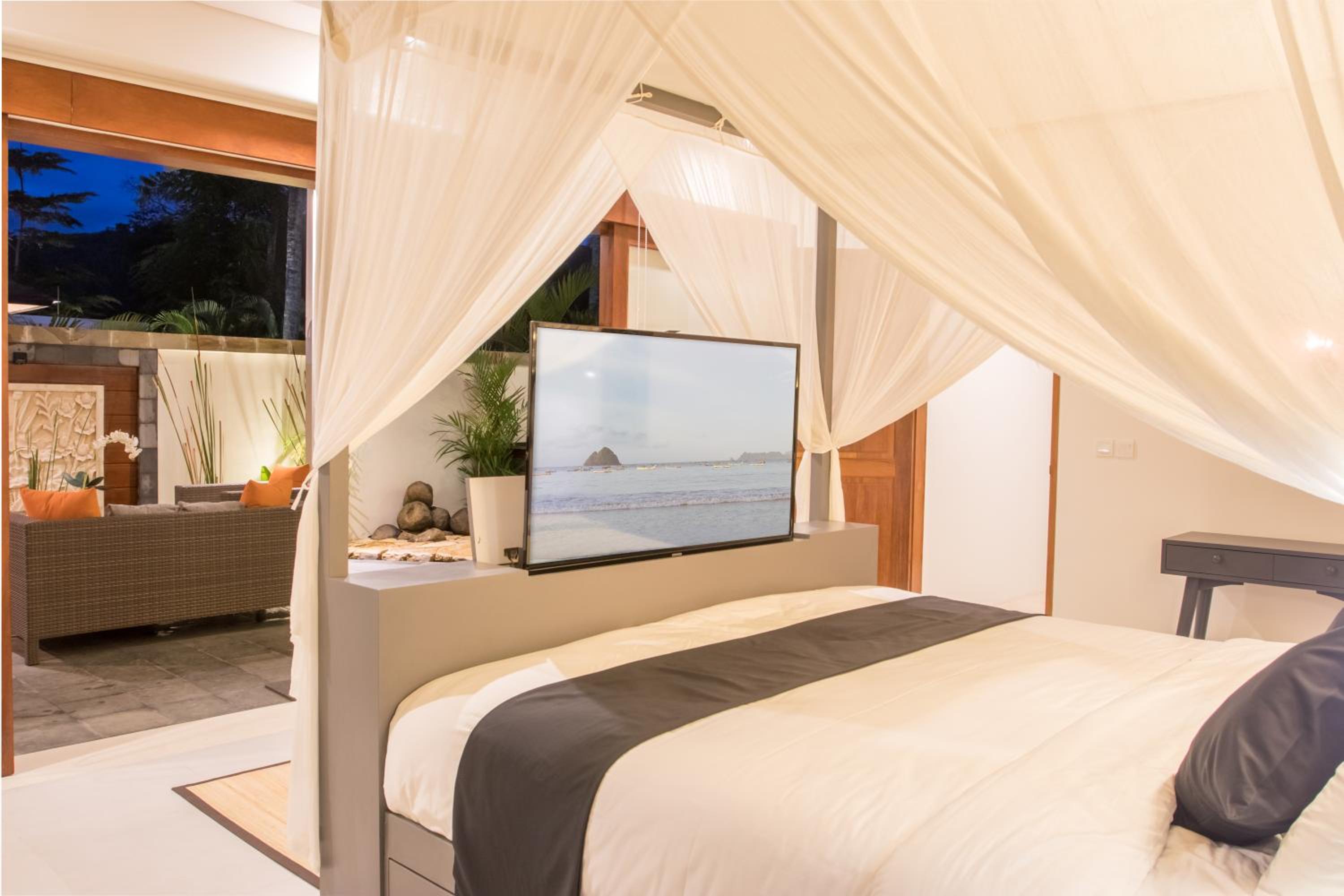 1 Bedroom, Victoria, Villa
