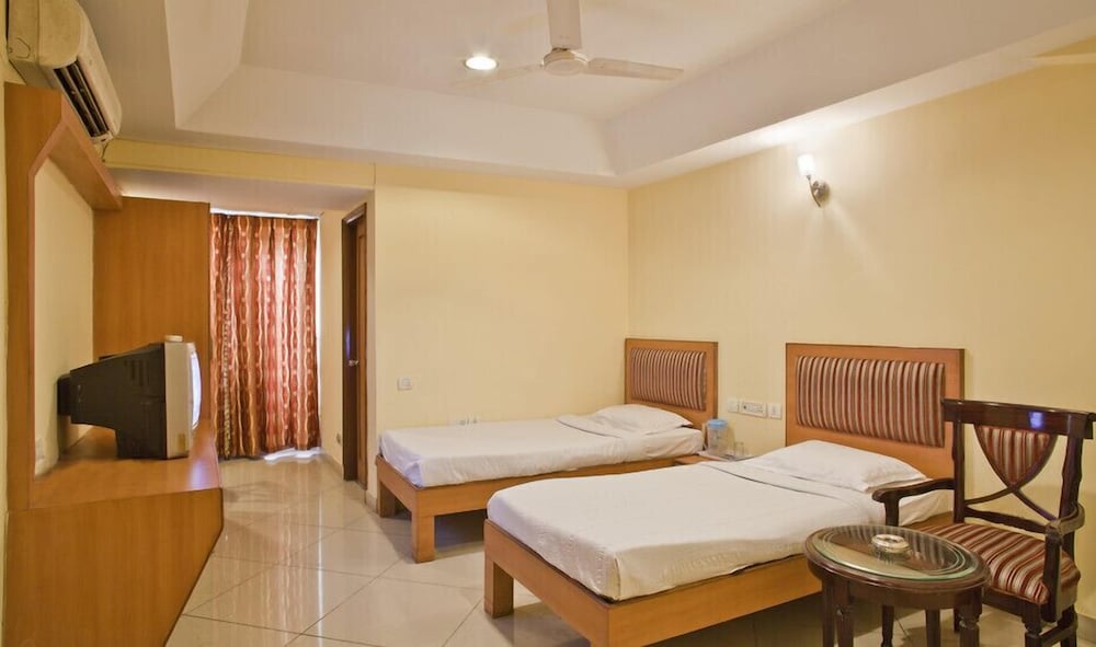 Hotel Anmol Continental 11/27