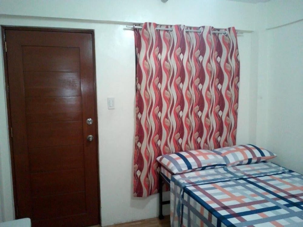Budget Studio Unit In Makati 23/38