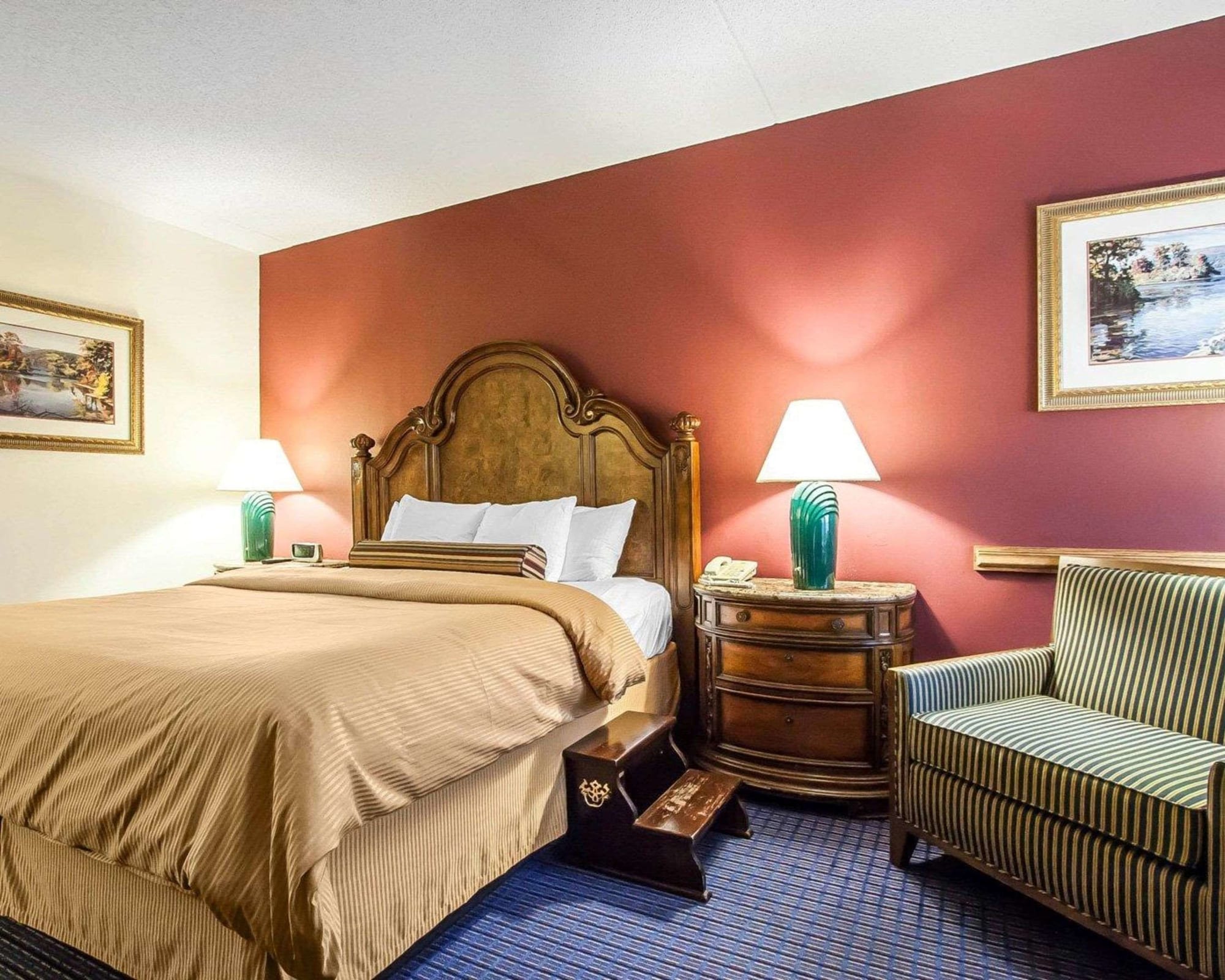 ROOM, KING BED, ACCESSIBLE